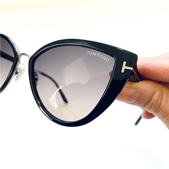 Tom Ford Angelica cat eye sunglasses main image 8